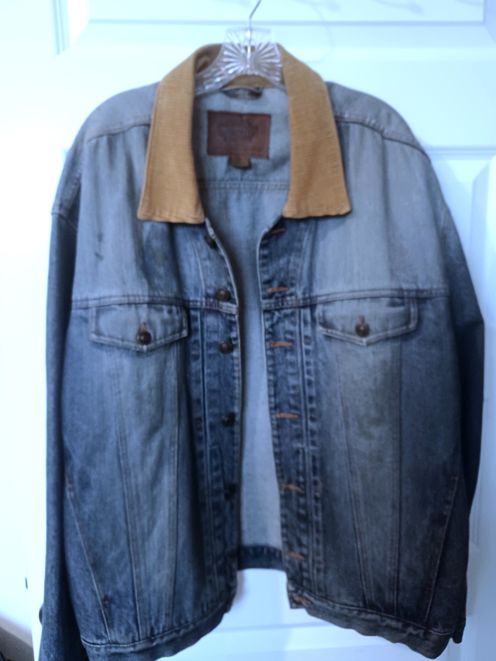 OUTFITTERS Men's Washed Blue Denim Jacket with Tan Corduroy Collar-(X-LARGE)